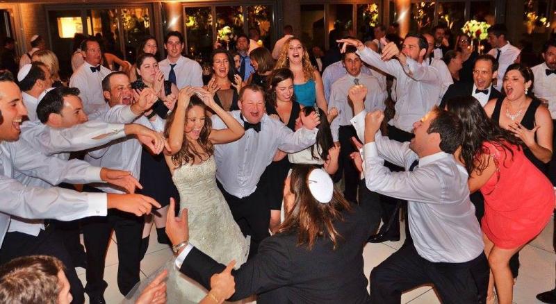 Dancing Jewish circle dance,HORA,Los Angeles Wedding, Bat or Bar Mitzvah,Klezmer